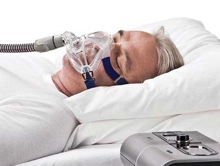 เครื่องแก้นอนกรน CPAP เหมาะสำหรับผู้มีอาการนอนกรนรักษาอาการนอนกรน และหยุดหายใจตอนนอน